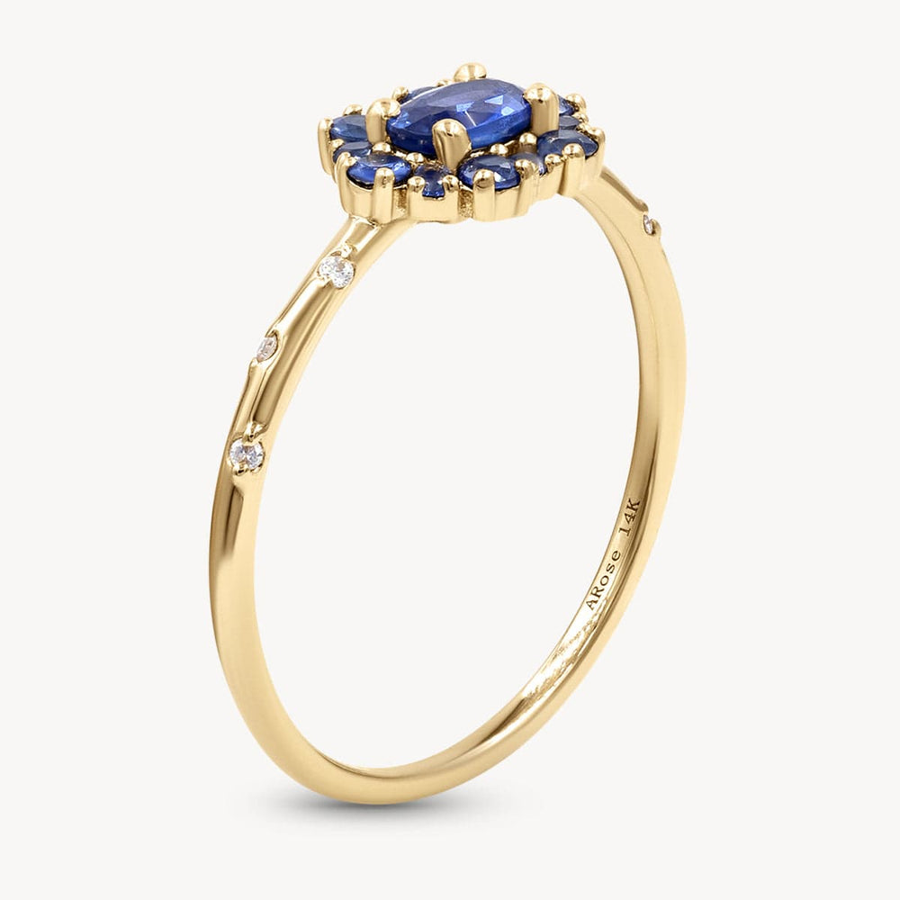 Starry Sakura Blue Sapphire Ring
