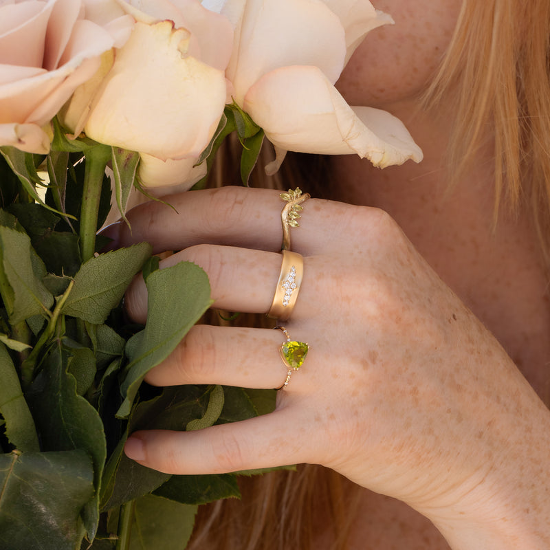 Starry Peridot Trillion Ring