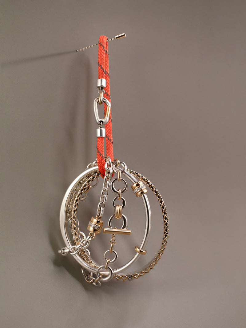 Golden Arc Chain Bracelet