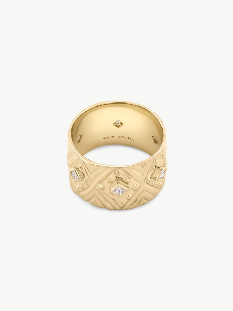 Grecian Diamond Cigar Band