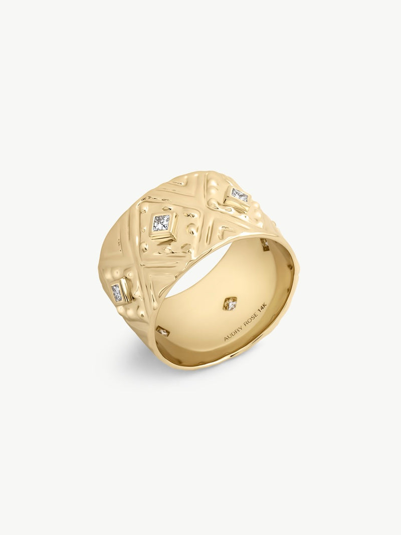 Grecian Diamond Cigar Band