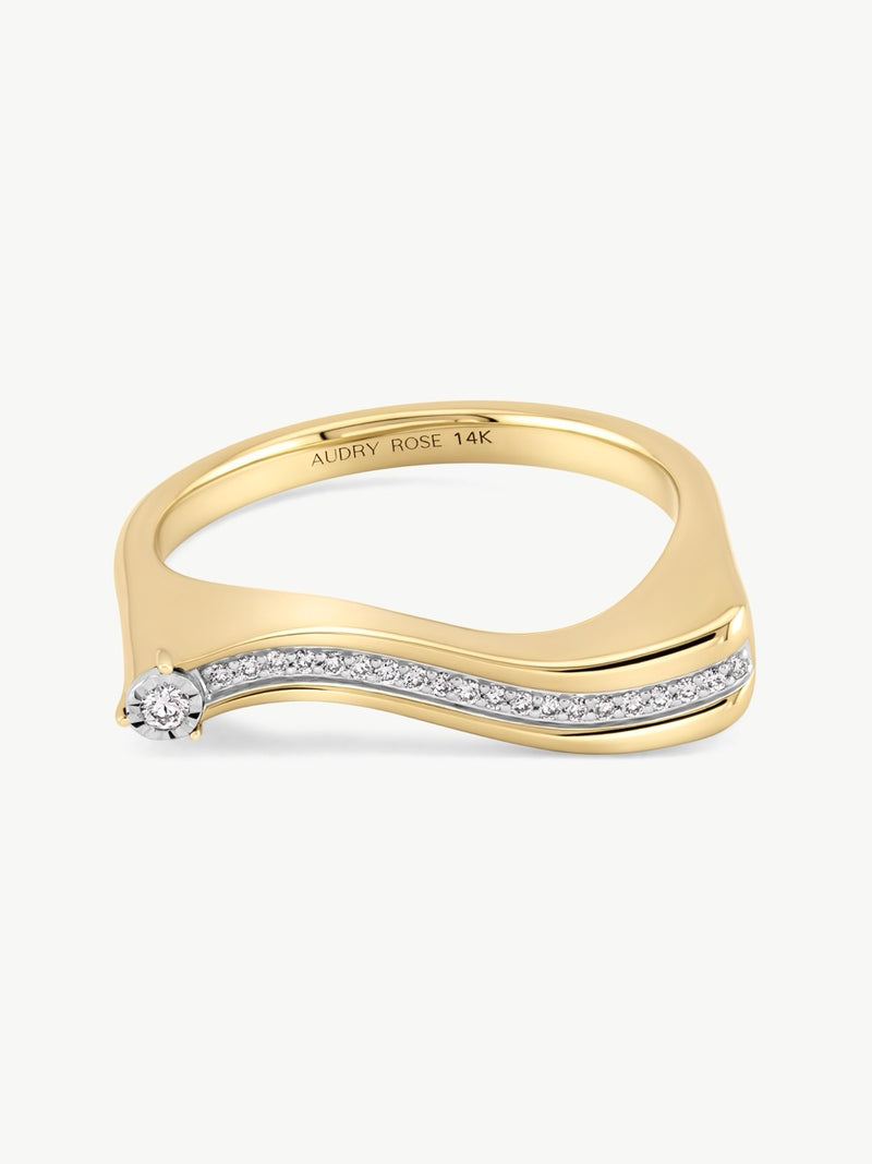 Wavy Diamond Ring