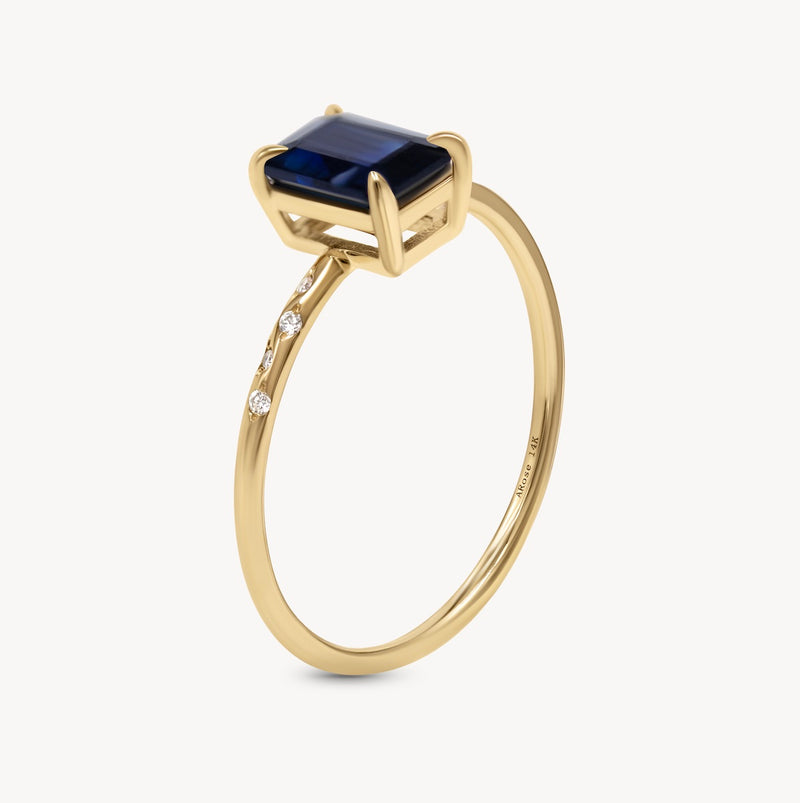 Large Starry Sapphire Ring