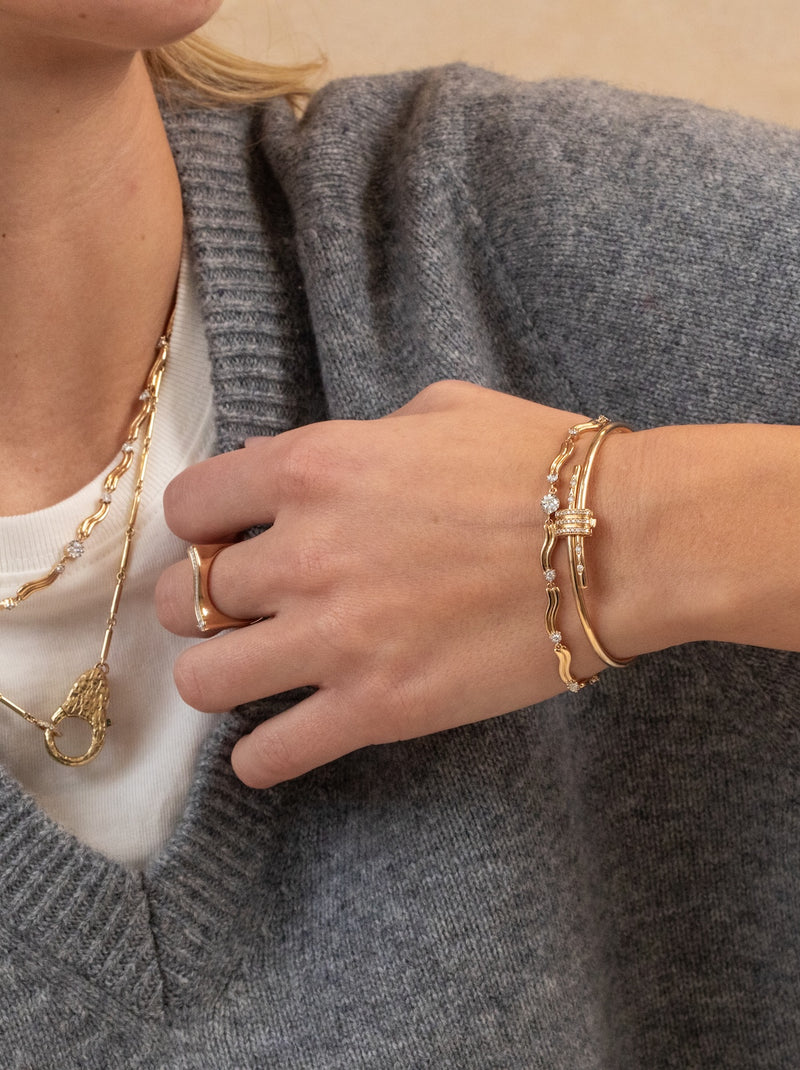 Wavy Diamond Bracelet
