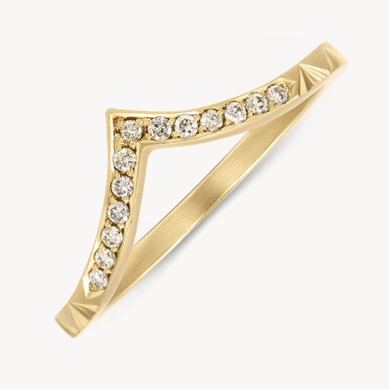 Peak Aurelia Champagne Diamond Band