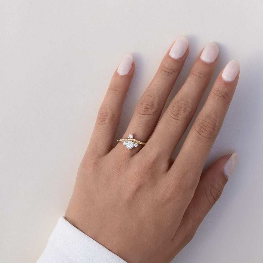 Starry Hera Diamond Ring