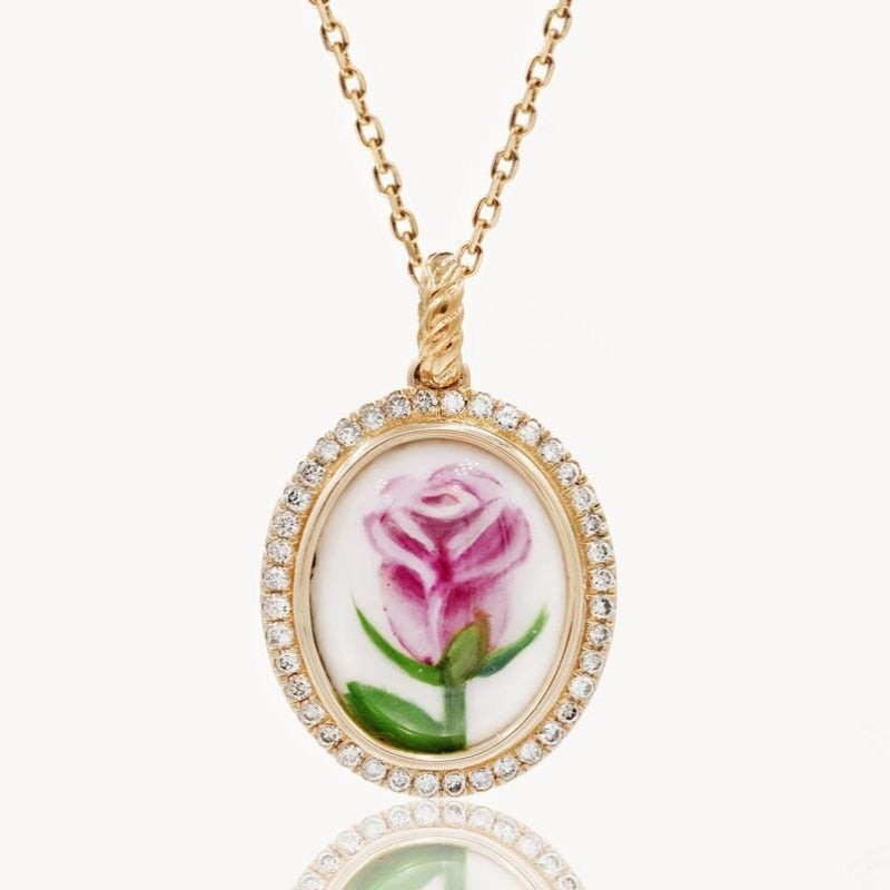 She Blooms Necklace