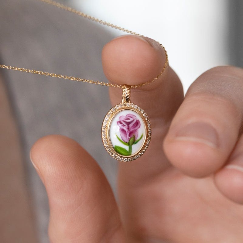 She Blooms Necklace