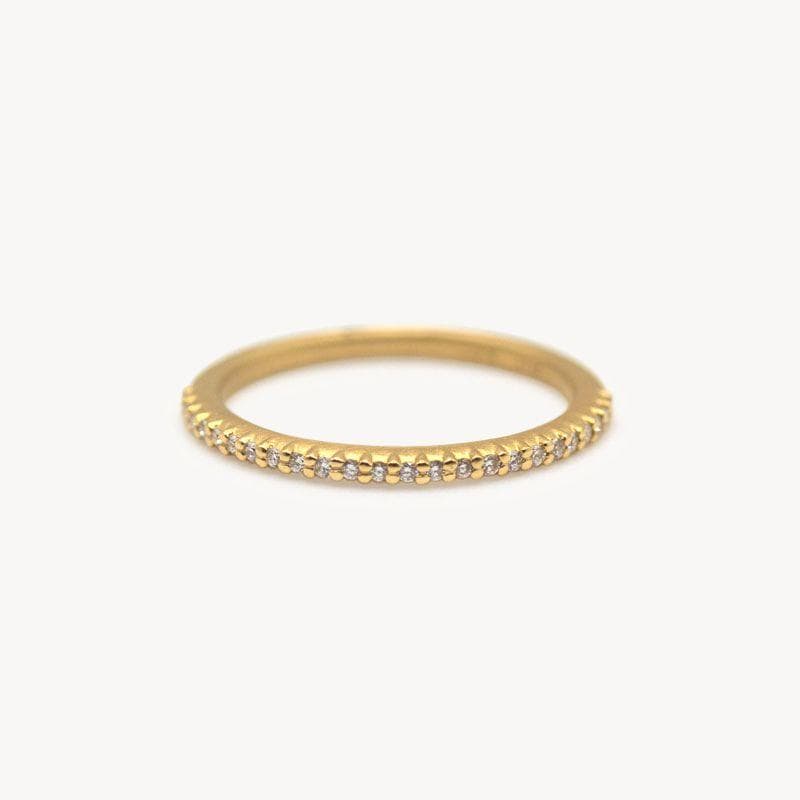 18k Slender Pave Band