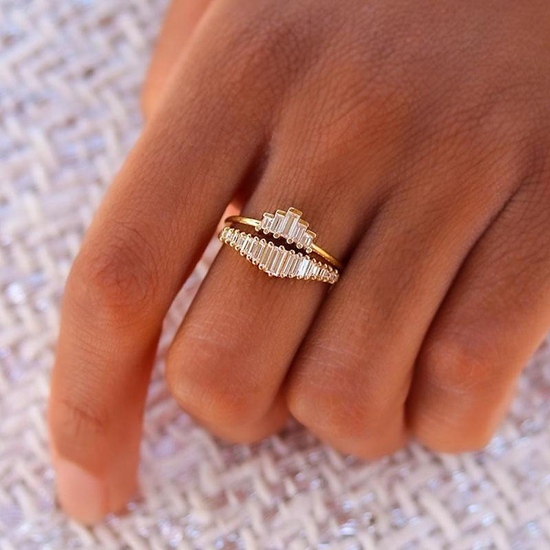 Gradient Baguette Diamond Ring